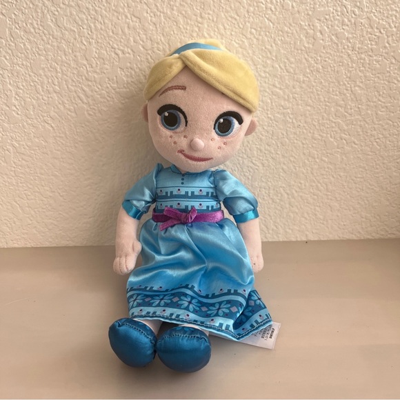 Disney Toys Disney Store Exclusive Plush Frozen Young Elsa Toddler
